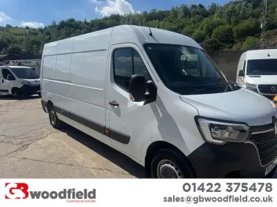 Used Renault Master Business 2021 White MPV