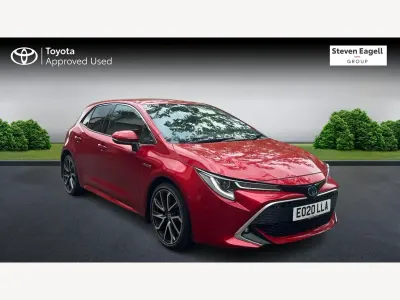 Używany Toyota Corolla 122 KM (89 kW) 2020 Czerwony Hatchback