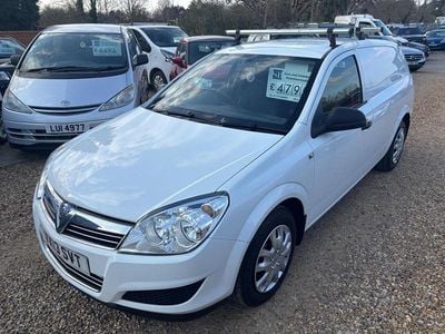 Used Vauxhall Astra Club 108 HP (79 kW) 2013 White Van