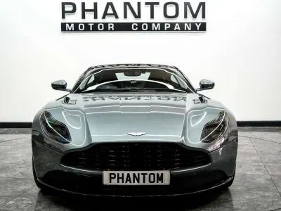 Used Aston Martin DB11 510 HP (375 kW) 2018 Green Coupe