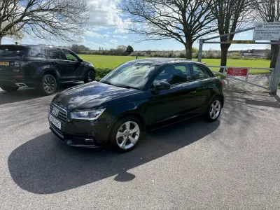 Begagnad Audi A1 Sport 125 HK (91 kW) 2016 Svart Halvkombi