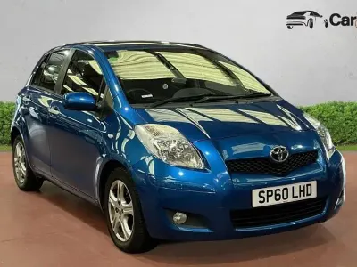 Used Toyota Yaris 101 HP (74 kW) 2010 Blue Hatchback