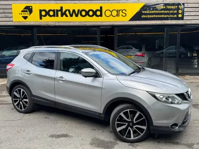 Used Nissan Qashqai Tekna 130 HP (95 kW) 2016 Silver SUV