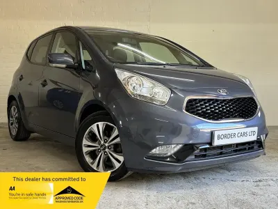 Używany Kia Venga 114 KM (83 kW) 2016 Niebieski Hatchback