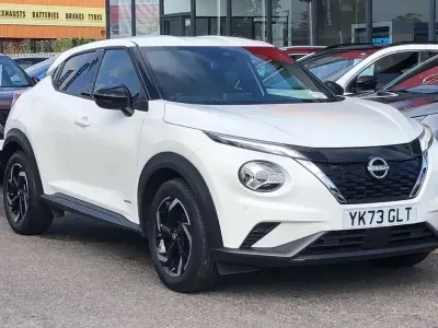 Used Nissan Juke N-Connecta 143 HP (105 kW) 2023 White SUV