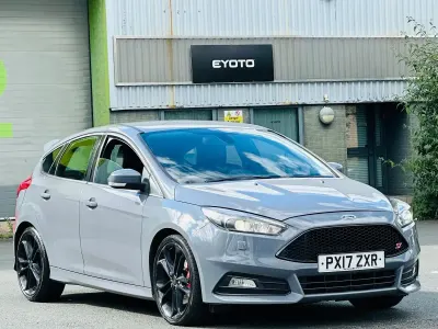 Used Ford Focus ST 185 HP (136 kW) 2017 Grey Hatchback