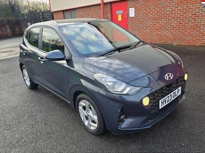 Used Hyundai i10 SE 67 HP (49 kW) 2023 Grey Hatchback
