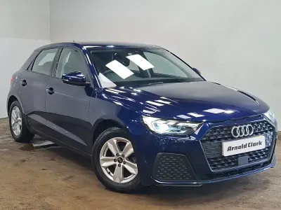 Used Audi A1 Design 95 HP (69 kW) 2023 Blue SUV
