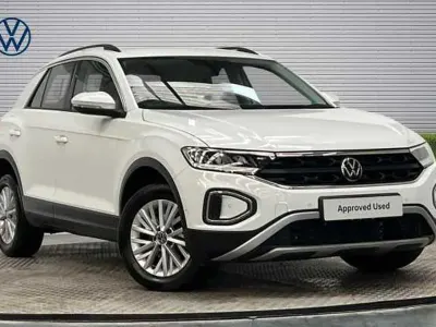 Used VW T-Roc Life 110 HP (80 kW) 2023 White SUV