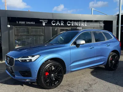 Usado Volvo XC60 R-Design Pro 235 HP (172 kW) 2017 Azul SUV