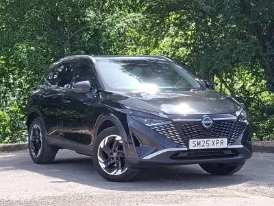 Used Nissan Qashqai N-Connecta 140 HP (102 kW) 2025 Black SUV