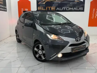 Used Toyota Aygo X-clusiv 69 HP (50 kW) 2016 Grey Hatchback