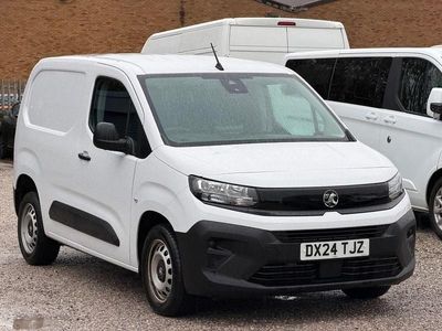 White Used 2024 Vauxhall Combo S Van | £12,995 (Fair price)