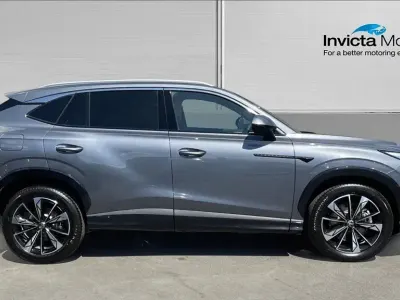 New MG HS Trophy 2026 Grey SUV