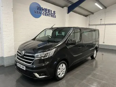 Used Renault Trafic 2024 Black MPV