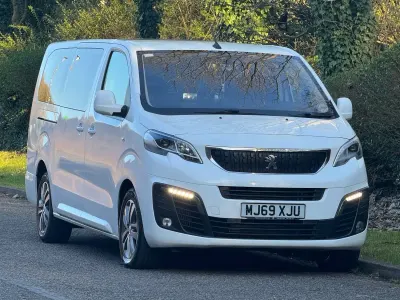 Używany Peugeot Traveller