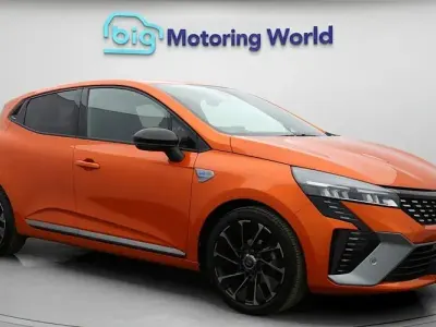 Gebraucht Renault Clio V Esprit Alpine 90 PS (66 kW) 2025 Orange Kleinwagen