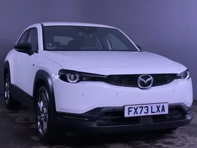 Begagnad Mazda MX30 Prime-Line 106 kW (145 HK) 2023 Vit SUV