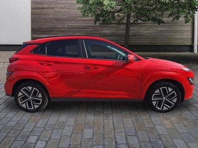 Used Hyundai Kona Premium 150 kW (204 HP) 2022 Red SUV