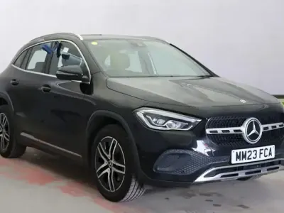 Used Mercedes GLA200 Executive 163 HP (119 kW) 2023 Black SUV