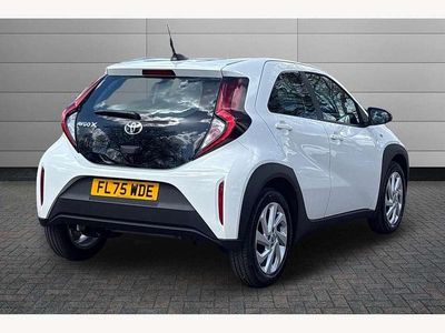 New Toyota Aygo X PURE 72 HP (52 kW) 2025 White SUV