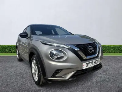 Used Nissan Juke N-Connecta 114 HP (83 kW) 2022 Silver SUV