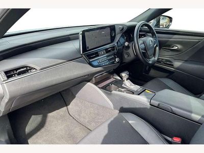 Used Lexus ES300H 218 HP (160 kW) 2023 Silver Sedan