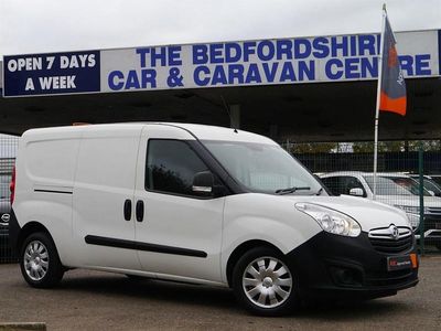 White Used 2018 Vauxhall Combo S MPV | £7,995 (Expensive)