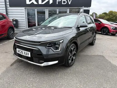 New Kia Niro 2026 Grey SUV