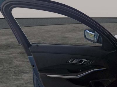 BMW 330e