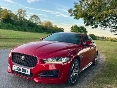 Used Jaguar XE R-Sport 179 HP (131 kW) 2019 Sedan