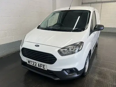 Used Ford Transit Courier 100 HP (73 kW) 2022 White Van