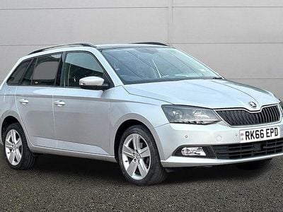 Used Skoda Fabia SE L 90 HP (66 kW) 2016 Silver Estate