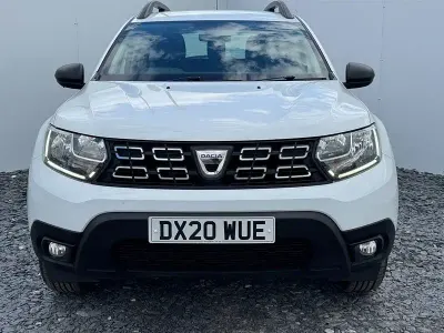 Usado Dacia Duster Essentiel 100 HP (73 kW) 2020 Branco SUV