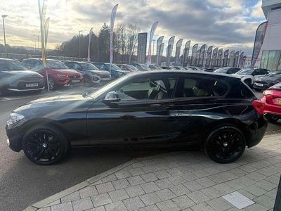 Used BMW 118 Sport Line 134 HP (98 kW) 2018 Black Hatchback
