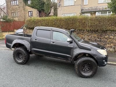 Usado Toyota HiLux 171 HP (125 kW) 2010 Preto Pickup