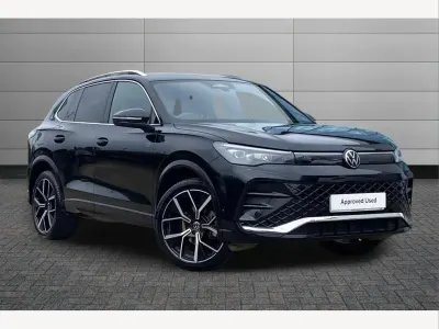 Used VW Tiguan R-line 150 HP (110 kW) 2024 Black SUV