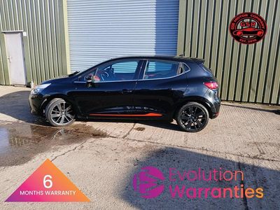 Used Renault Clio IV Dynamique 90 HP (66 kW) 2014 Black Hatchback