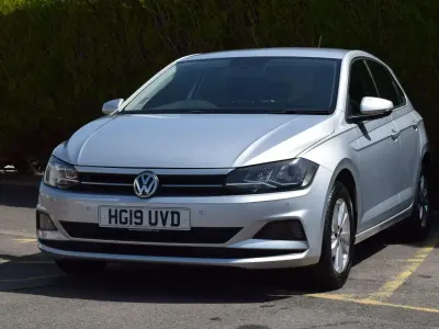 Used VW Polo SE 79 HP (58 kW) 2019 Silver Hatchback