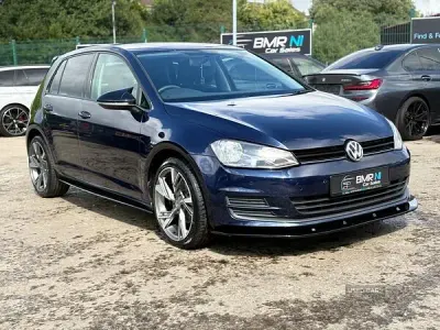 Used VW Golf VII S 110 HP (80 kW) 2017 Blue Hatchback