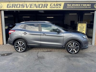 Used Nissan Qashqai Tekna 115 HP (84 kW) 2014 Grey SUV