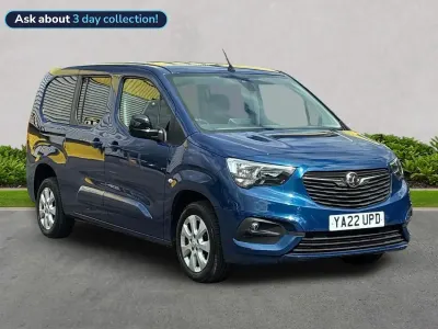 Usado Vauxhall Combo S 100 CV (73 kW) 2022 Azul Monovolumen