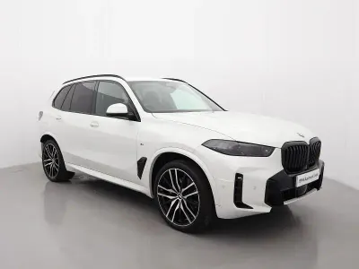 Używany BMW X5 M Sport 294 KM (216 kW) 2023 Biały SUV