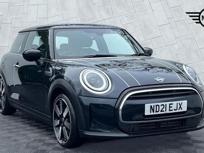 Usado Mini Cooper Exclusive 136 HP (100 kW) 2021 Preto Citadino