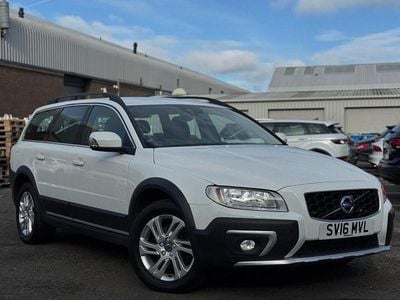 White Used 2016 Volvo XC70 SE SUV | £20,995 (A bit pricey)