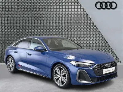 Usado Audi A5 S-Line 147 CV (108 kW) 2024 Azul Berlina