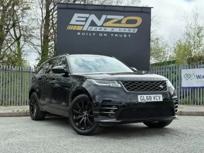 Second-hand Land Rover Range Rover Velar SE Dynamic 2019 Negru SUV