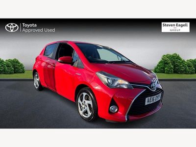 Used Toyota Yaris Hybrid 2016 Red Hatchback