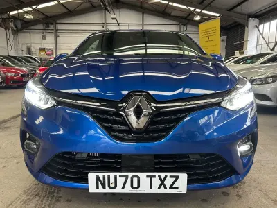 Używany Renault Clio V Iconic 2020 Niebieski Hatchback