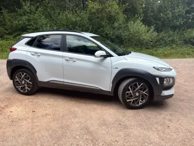 Used Hyundai Kona Premium 141 HP (103 kW) 2021 White SUV